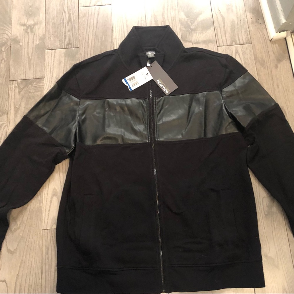 Men’s Kenneth Cole Reaction Zip Up w/ pleather detail size XL new with tags